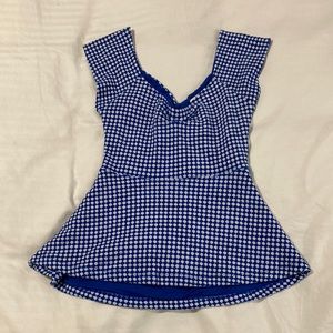 Adorable cross back top